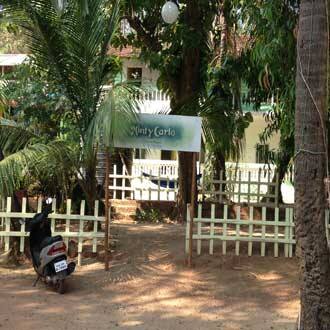 Minty Carlo Bungalow, Goa 4